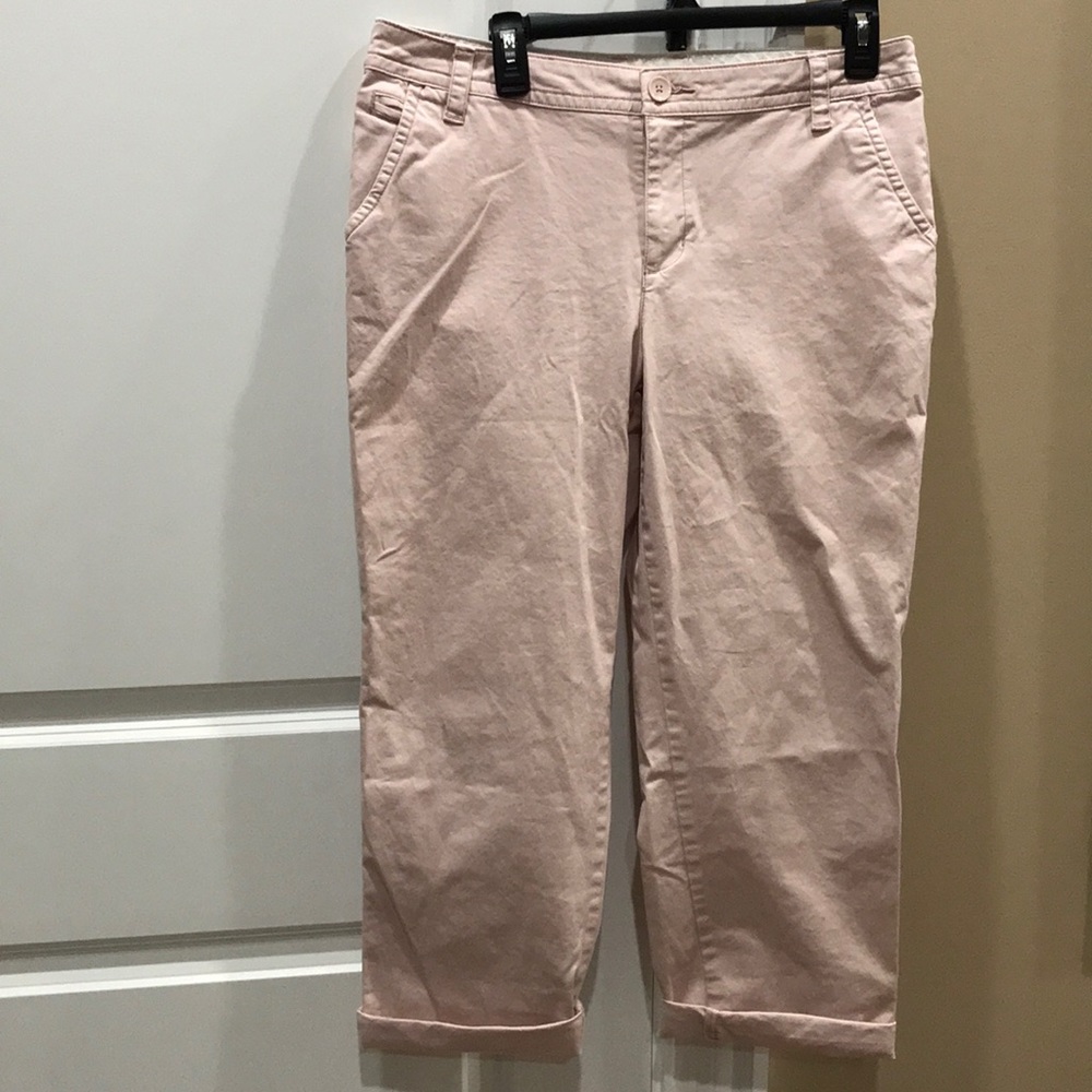Women’s St. John’s Bay pink capris